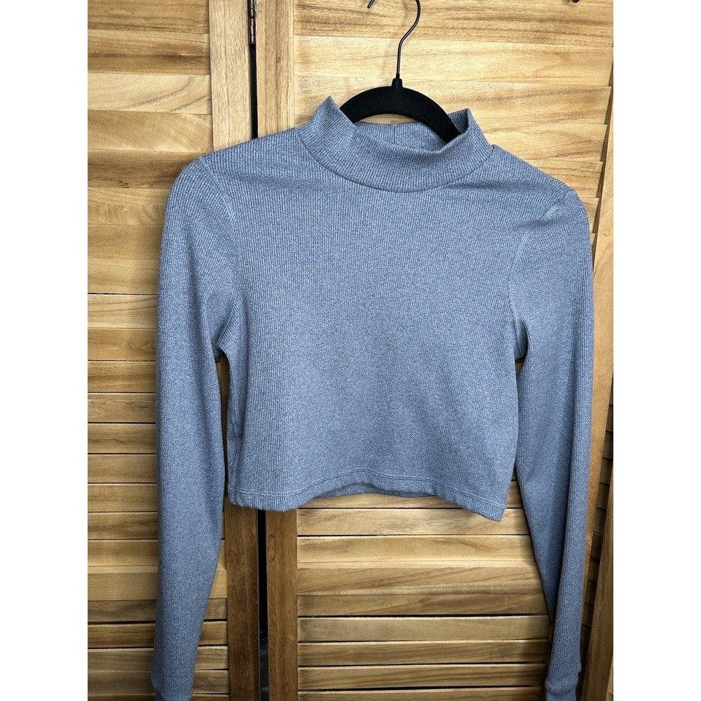 OFFLINE BY AERIE Gray Ribbed Long Sleeve Cropped Turtleneck Athletic RN 54485